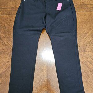 NWT Black Ana Skinny Pants